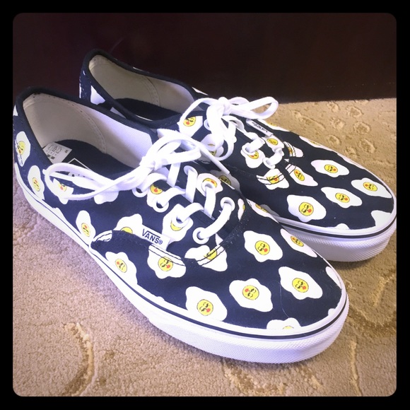 Vans Shoes - NEW Vans Kendra Dandy Sassy Side up Egg Size 7.5